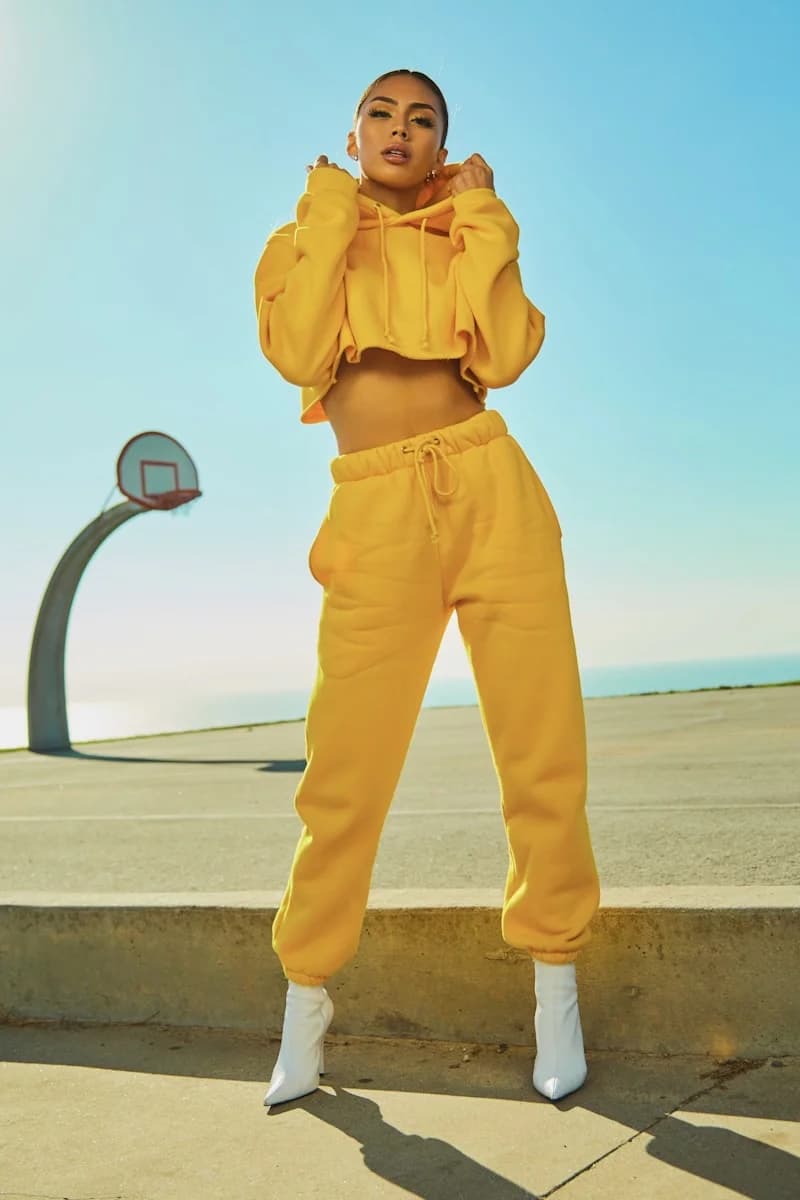 Fashion outfit spotted on a social feed
